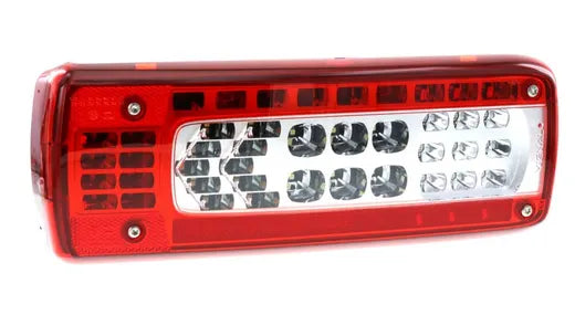 Piloto trasero izquierdo LC10 LED - Universal (con luz matrícula)